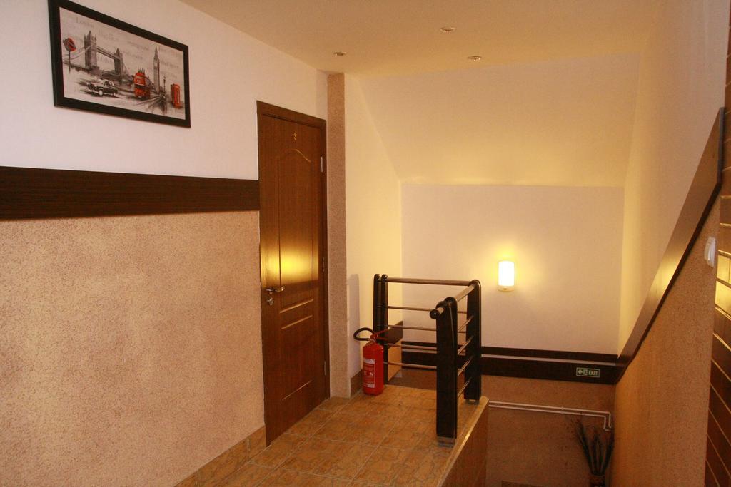 Casa Agnes Vendeghaz Hotel Fantanele  ภายนอก รูปภาพ
