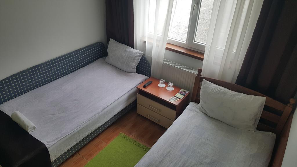 Casa Agnes Vendeghaz Hotel Fantanele  ภายนอก รูปภาพ